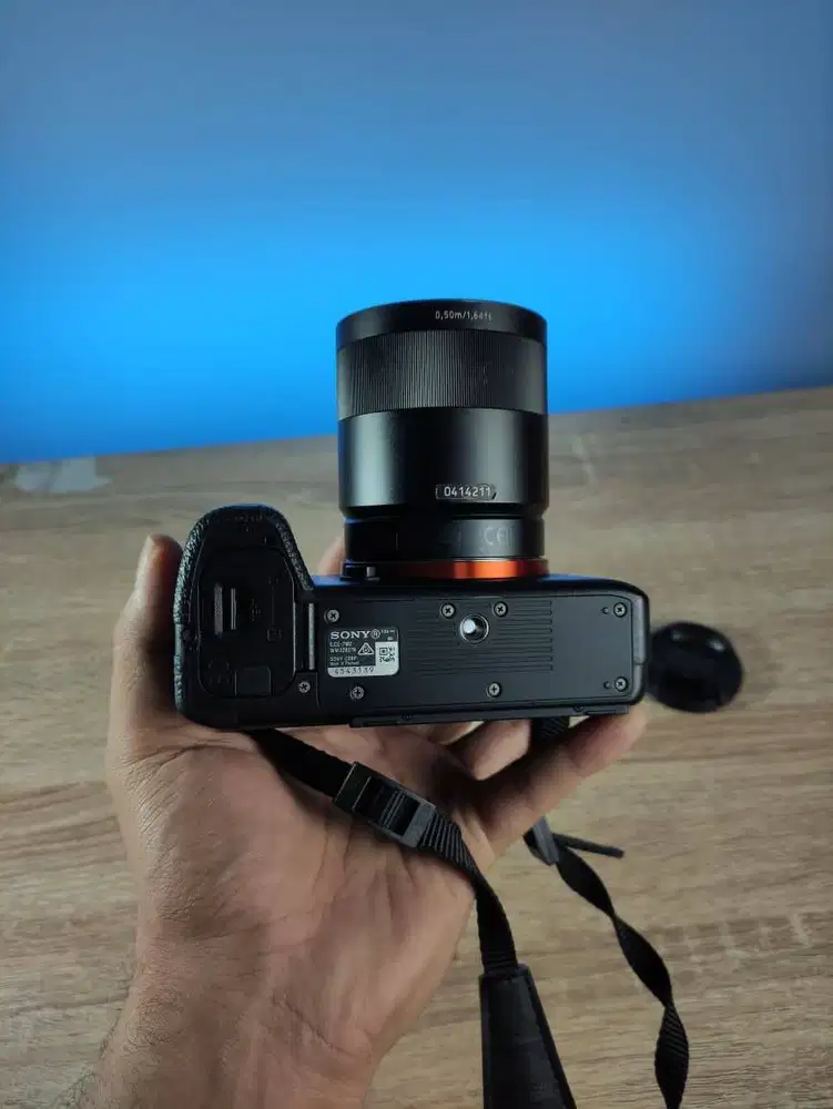 Sony A7 II A72 Full Frame Mirrorless + Lensa Zeiss f/1.8 | Siap Pakai