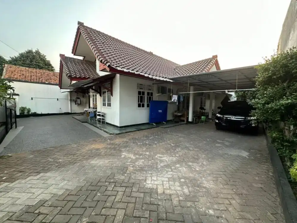 Dijual Rumah Strategis Cilobak Pangkalan Jati Cinere