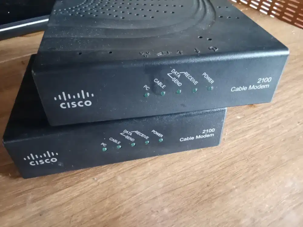 Borongan 2 unit CISCO 2100, Cable Modem, normal, COD Cijantung Dsk