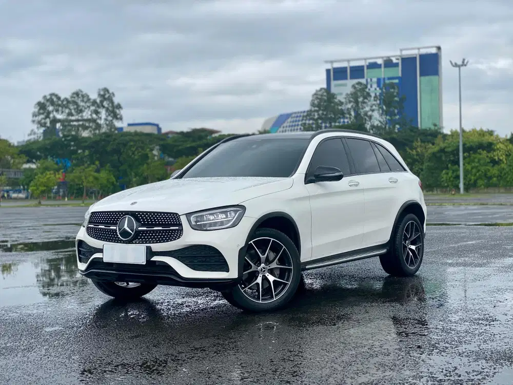 Mercedes Benz GLC200
AMG Facelift Night Edition X253 2022