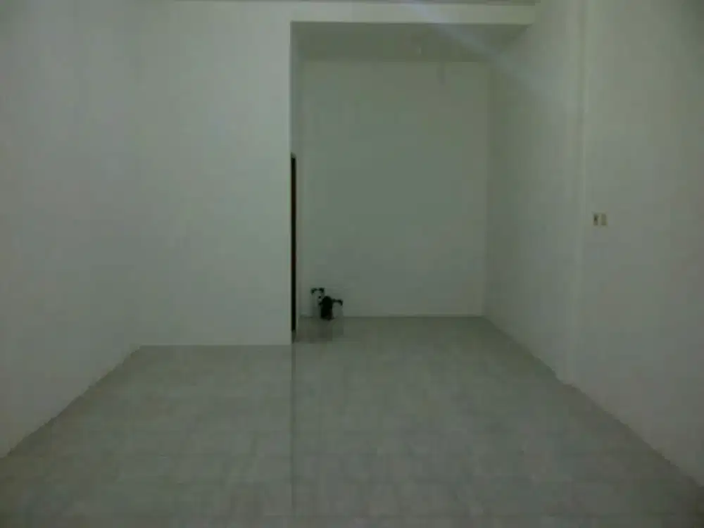 TURUN HARGA 3X!!! Ruko strategis Jl. raya Raden Saleh, ramai, padat penduduk