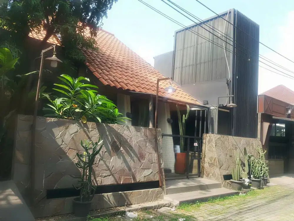 FOR RENT! Ruang Usaha Cocok Untuk Resto / Coffeeshop di Cinere