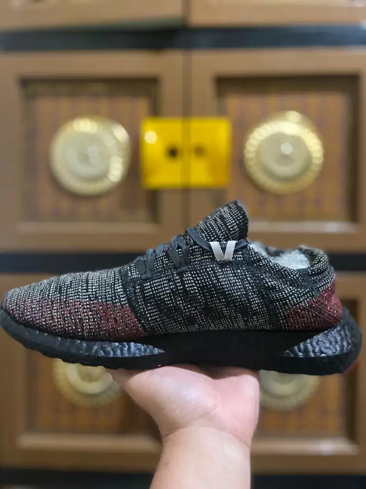 Dijual sepatu Adidas Swift Run Black Original