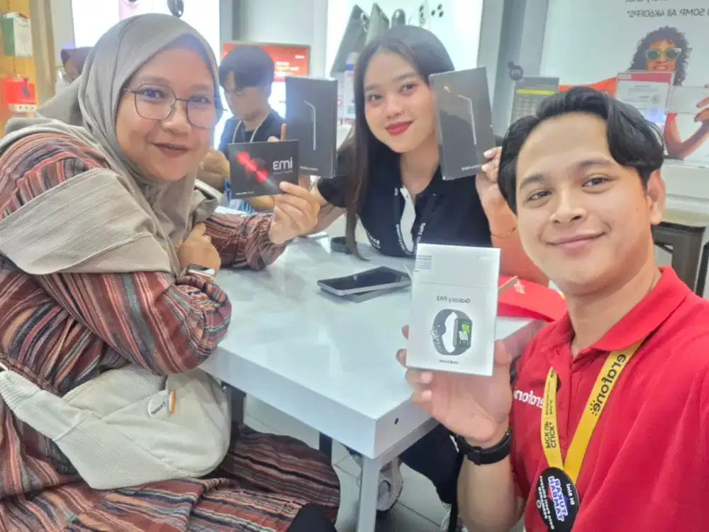 SAMSUNG GALAXY S25 FE DAPATKAN GALAXI FIT 3 ATAU BUDS CORE