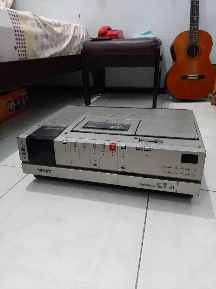 Sony Betamax Player SL-C7E