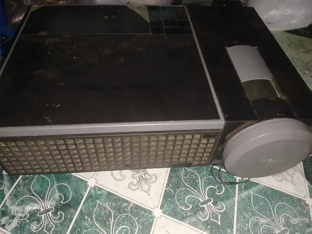 Proyektor Dell 1209S