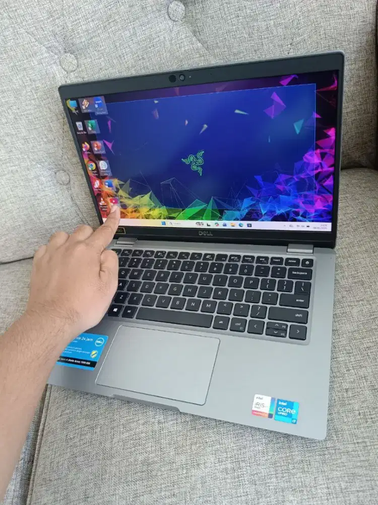 Laptop Touchscreen Core i7 Gen 11 RAM 16GB SSD 512GB Slim