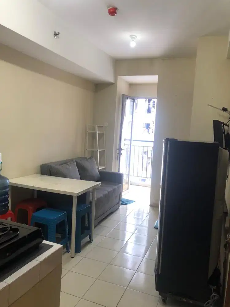 Disewakan murah 2 BR Full Furnish Apartemen Green Park View Daan Mogot