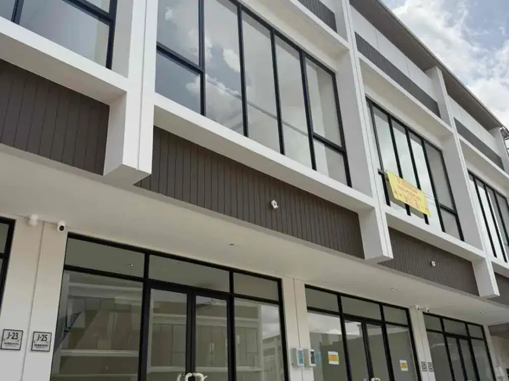 Disewa Ruko Sorrento Grand East & West Gading Serpong 2 lantai 90 juta / tahun