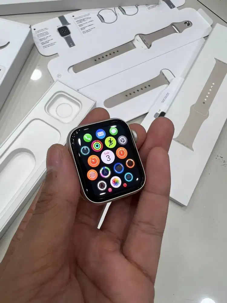 apple watch se gen 2 like new ibox