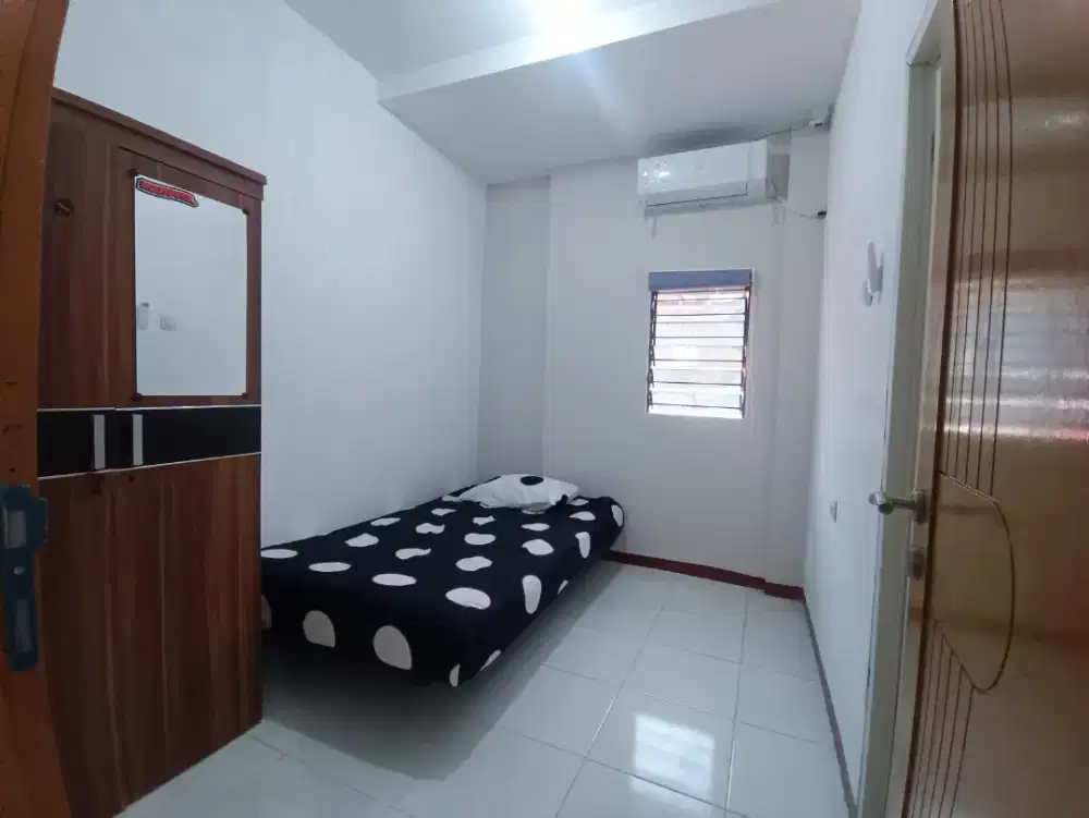 MORA KOST Kos Baru & Nyaman