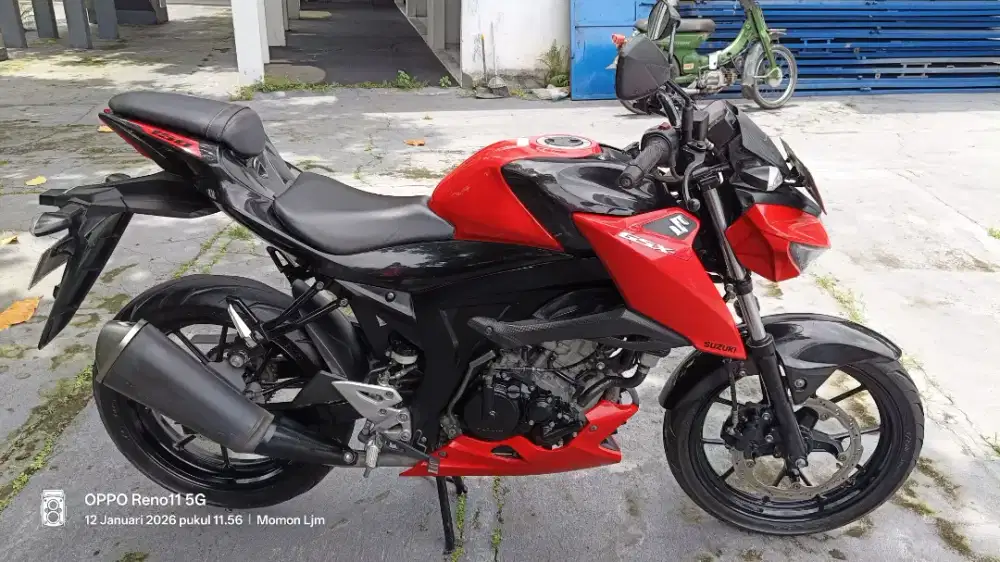 Suzuki GSX S 150 2017