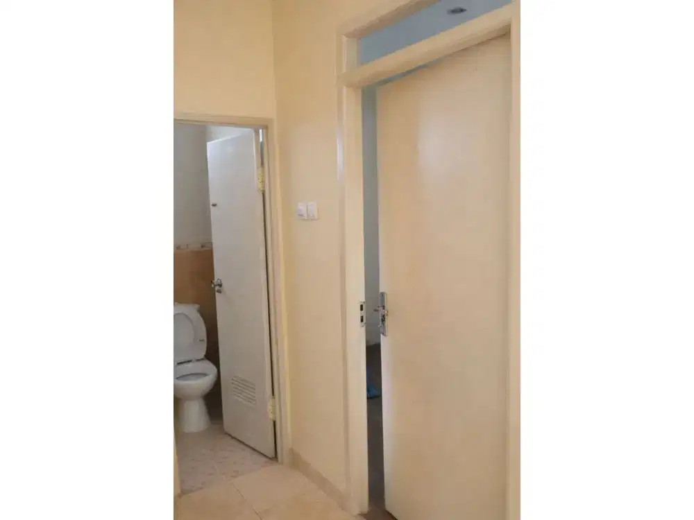 DIJUAL RUMAH 2 LANTAI SIAP HUNI BAGUS STRATEGIS DEKAT STASIUN CILEBUT BOGOR BO150