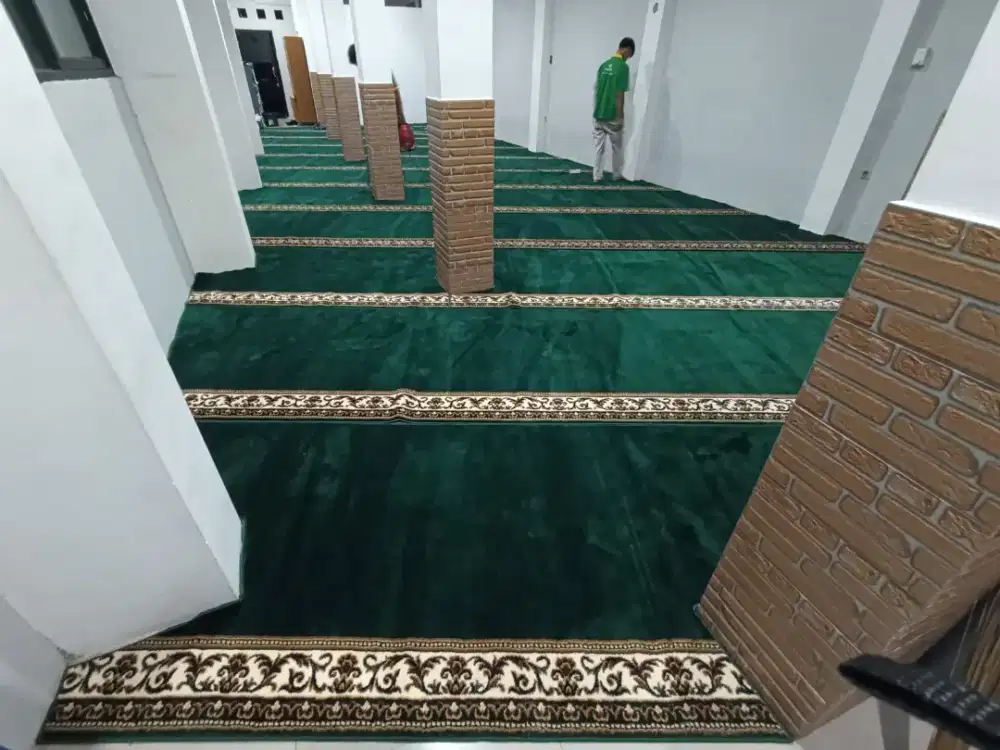 Tersedia Karpet sajadah Masjid import pembelian menyesuaikan kebutuhan