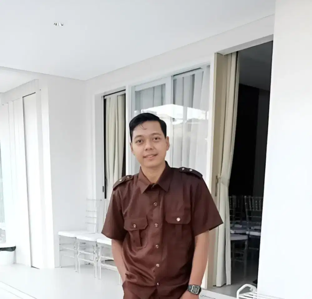 Saya sedang mencari kerjaan apa saja saya mau