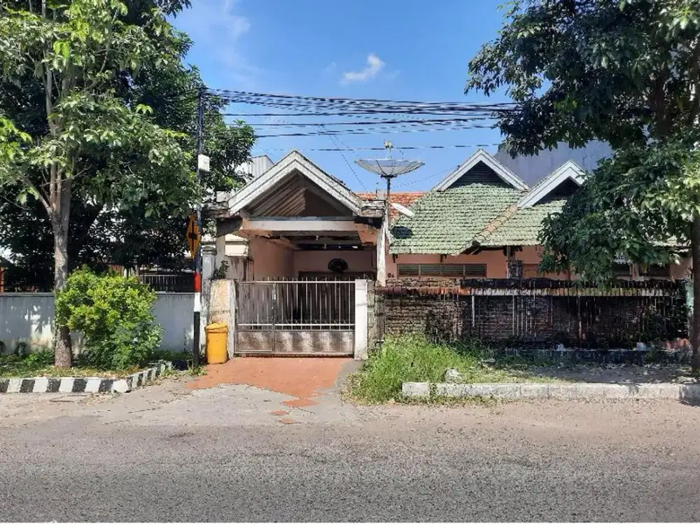 Dijual rumah ANJASMORO tengah kota SURABAYA PUSAT