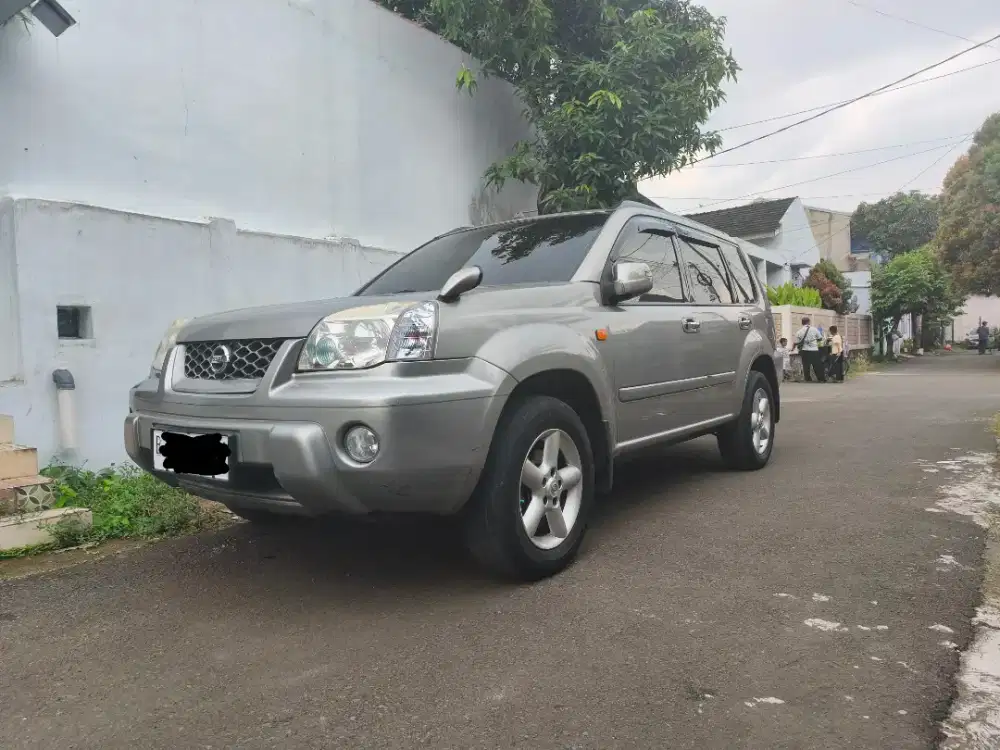Nissan Xtrail St 2.5 Matic Bensin 2005