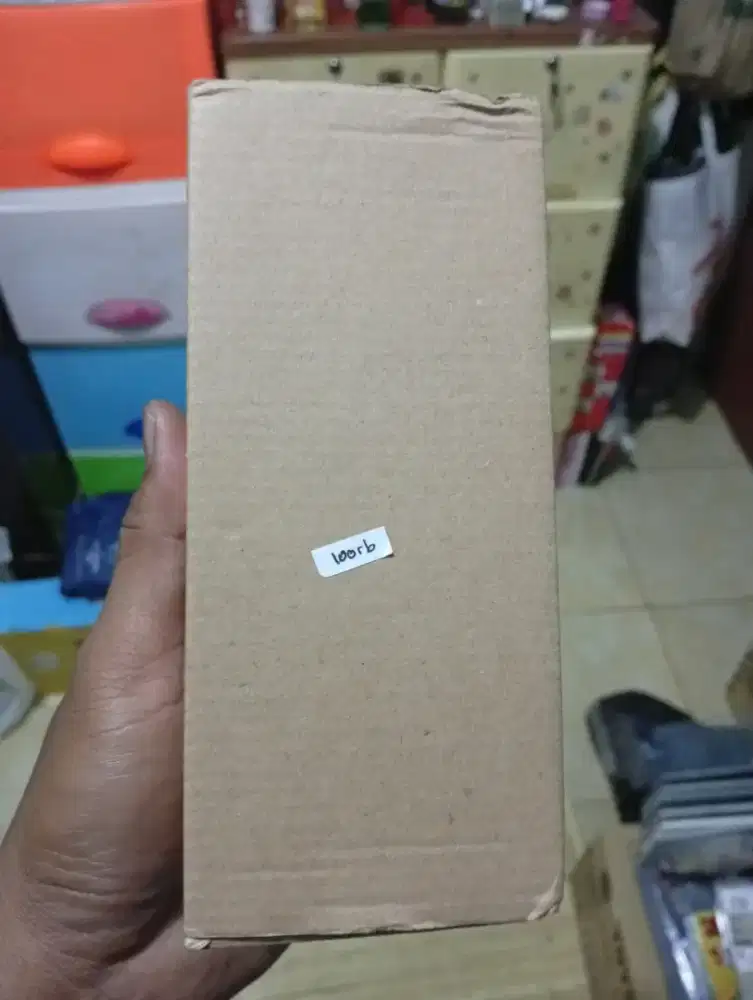 Edisi pindah dijual semua Sajadah travel,tas,sendal,sepatu wanita