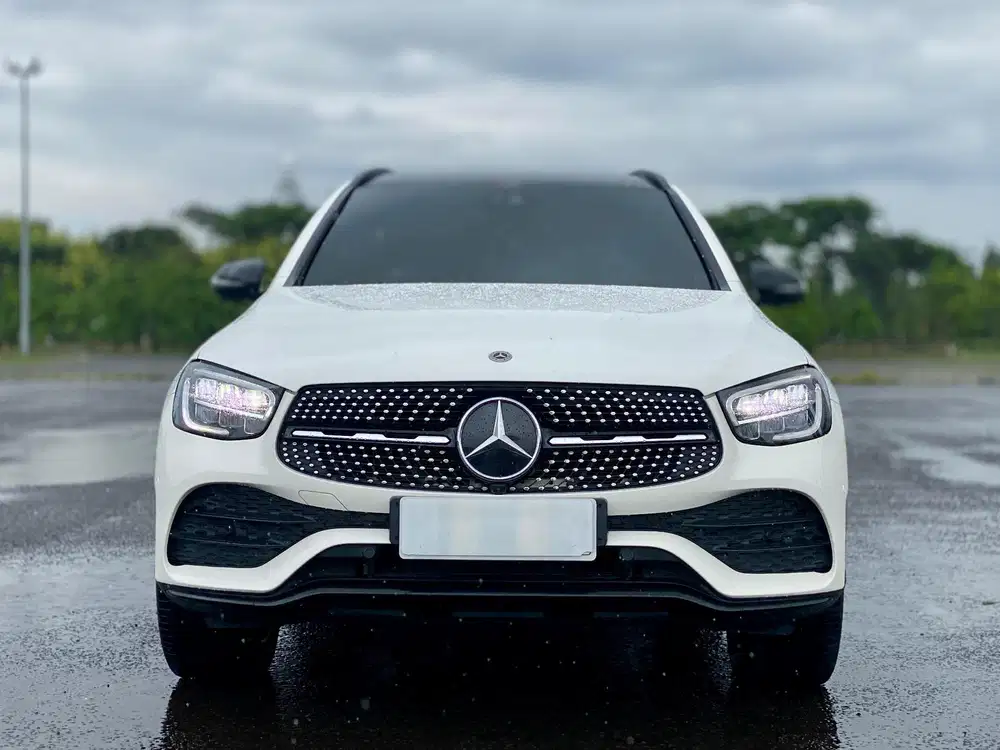 HOT ITEMS ! Mercedes Benz Mercy GLC200 AMG Facelift Night Edition 2022
