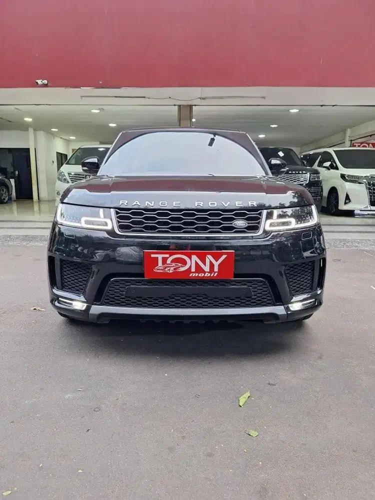 Range Rover Sport HSE20AT 2019 Hitam