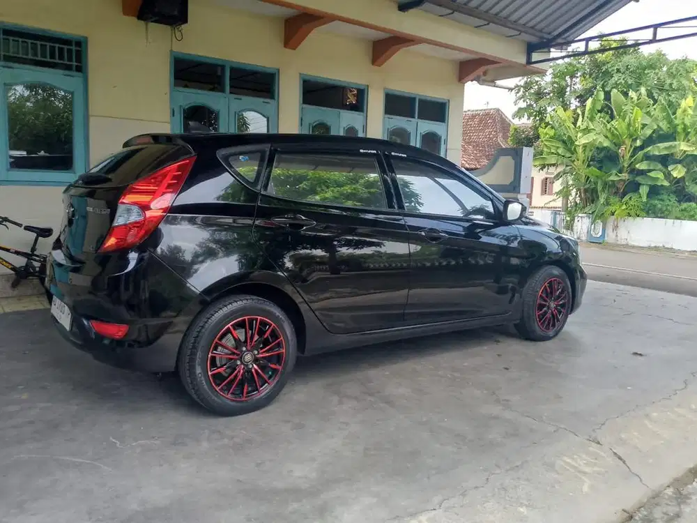 Grand avega 2011, milik pribadi