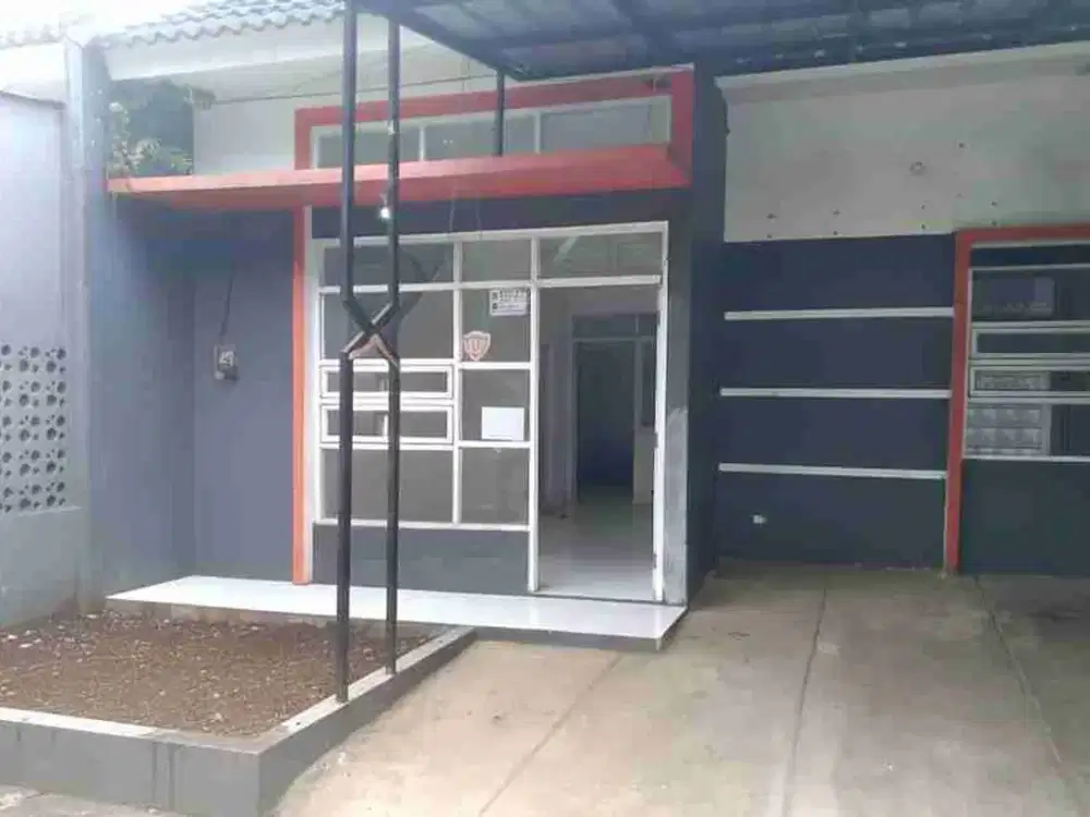 Dijual Rumah Dekat Stasiun  Depok