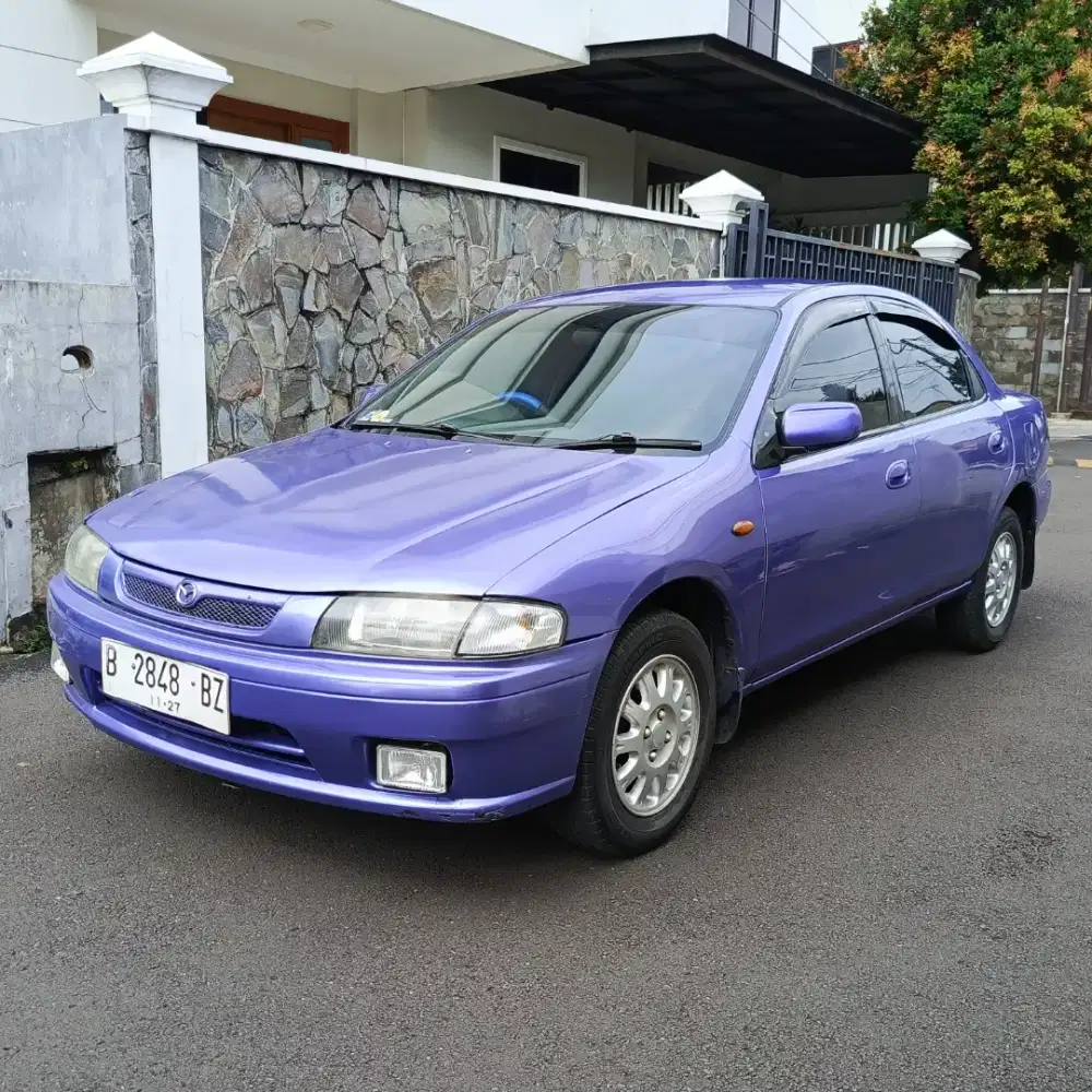 Mazda familia 1997