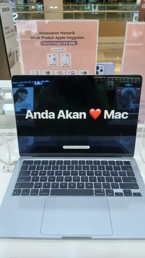 CICILAN MacBook Air