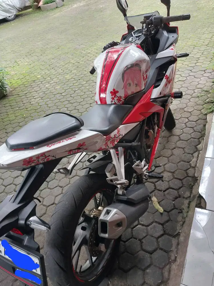CBR 150R 2017 (Decal Full Body Sakura Miko)