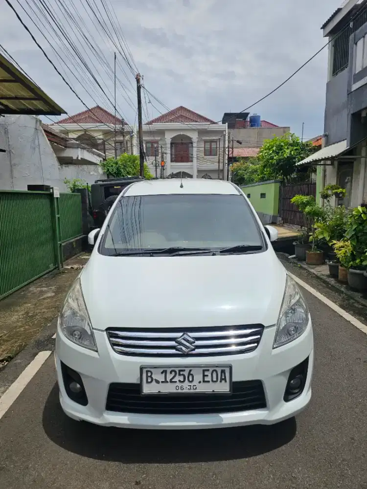 Ertiga GX 1.5 matic/AT 2014