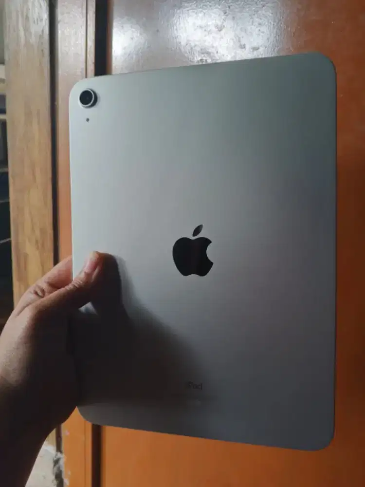 Apple ipad gen 10 69gb wifi 10.9inch IBOX