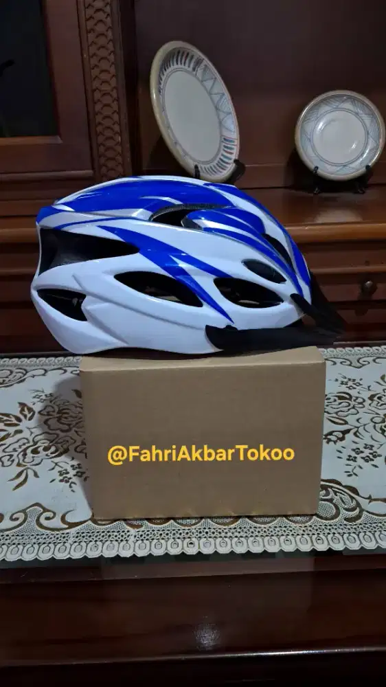 Helm Sepeda Gowes Dewasa Size (L) Baru Warna Biru