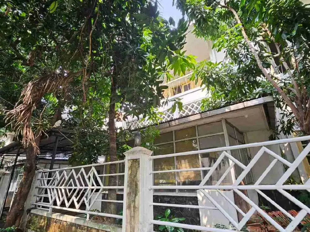 Rumah old money di jakarta pusat lokasi di segitiga emas