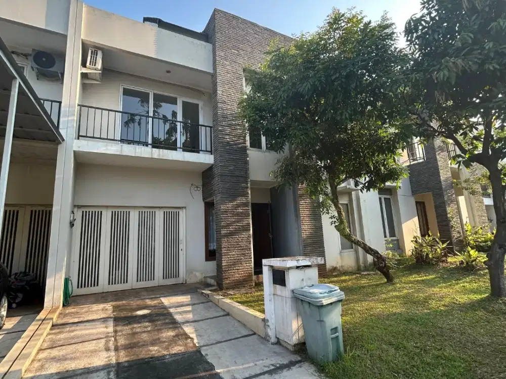 Disewa Rumah 2 Lantai Siap huni di Cluster Premier Park Tangerang