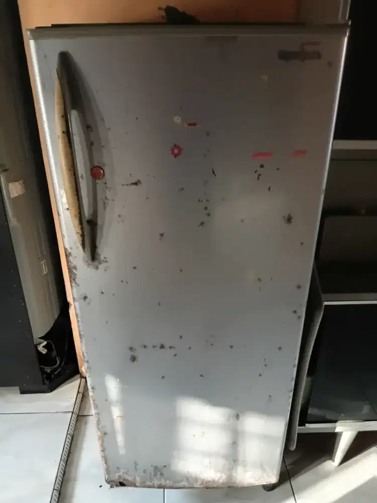 Jual kulkas Panasonic bekas