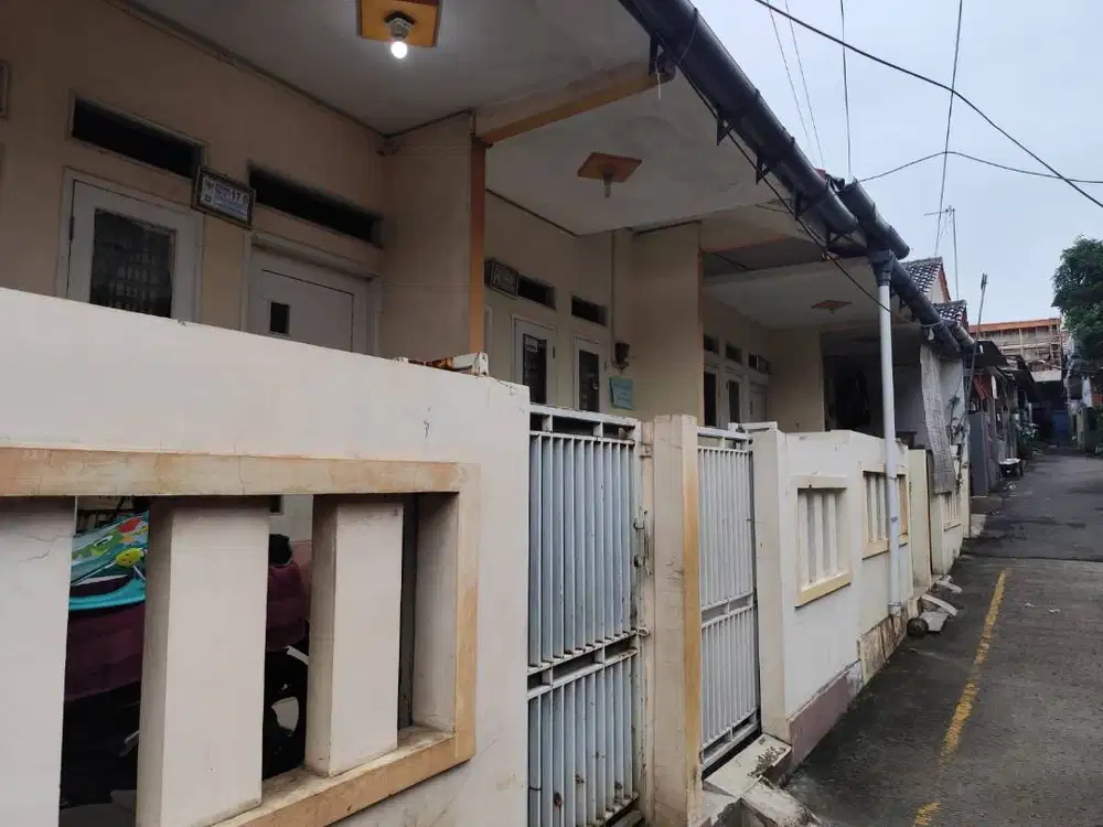 Disewakan Rumah Sederhana Bersih di Kelapa Dua Wetan Ciracas Jakarta T