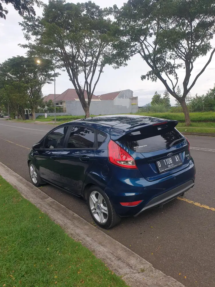 Ford Fiesta 2011 Bensin