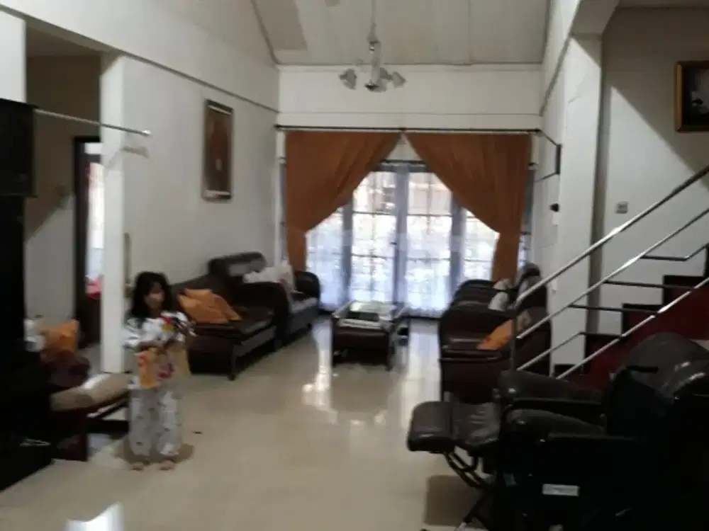 rumah di SITUSARI (BUBAT)