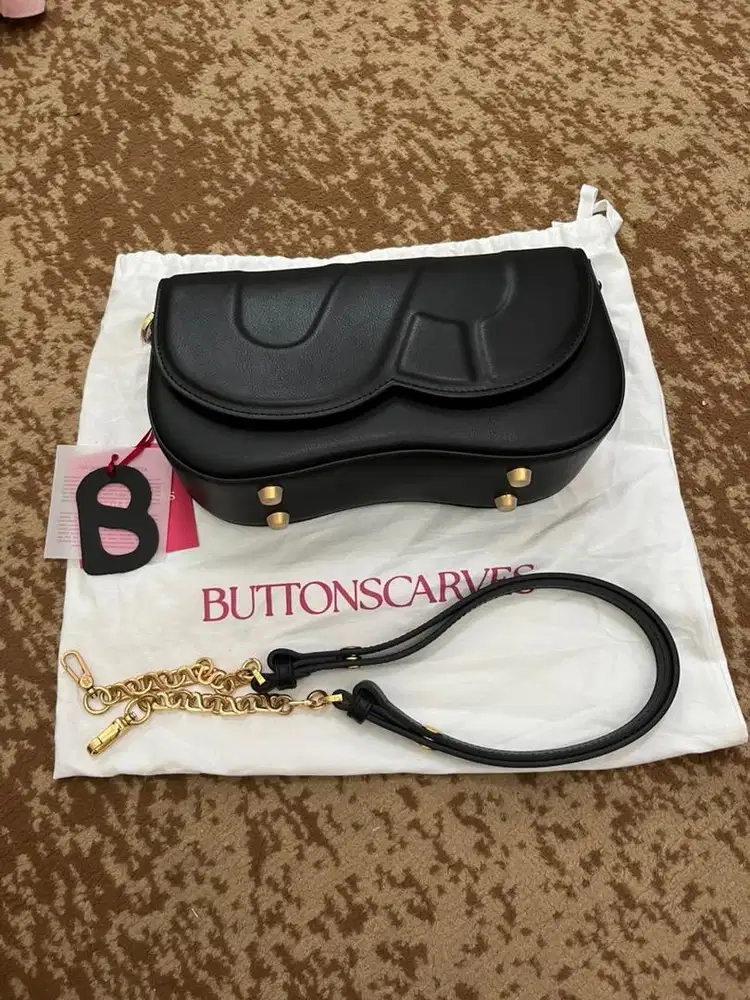 DIJUAL TAS BUTTONSCARVES JENNY