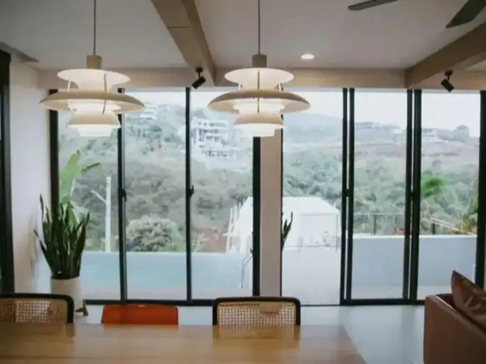 Rumah dengan  Kolam Renang di dago Village