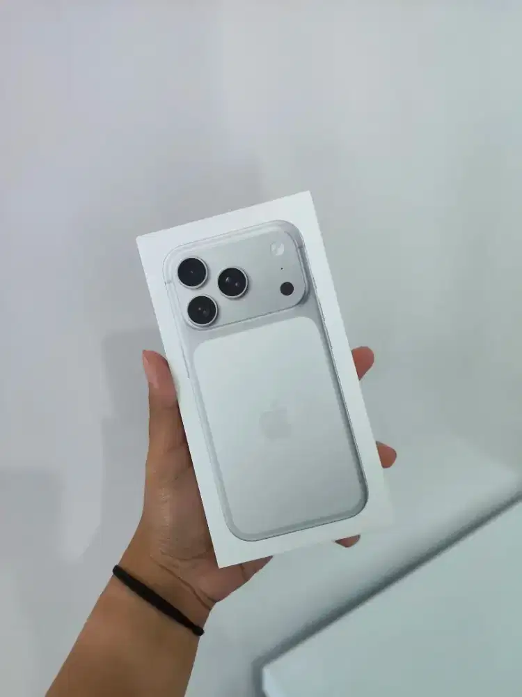 JUAL IPHONE 17 PRO SILVER GARANSI RESMI IBOX