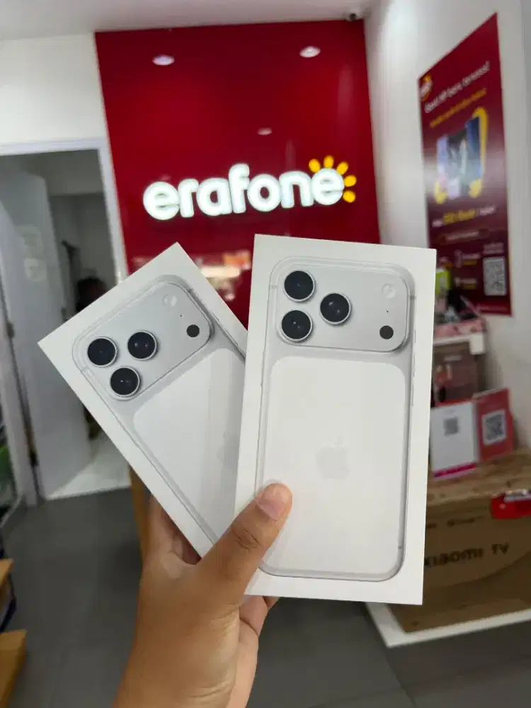 IPHONE 17 PRO MAX 256 SILVER