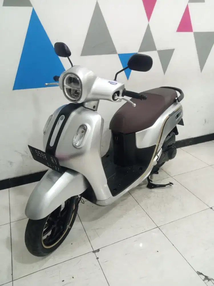 Yamaha fazzio Lux 2022 Silver
