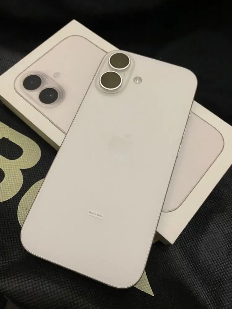 iPhone 17 256GB Mulus Total,  BH 100% | Garansi iBox Panjang