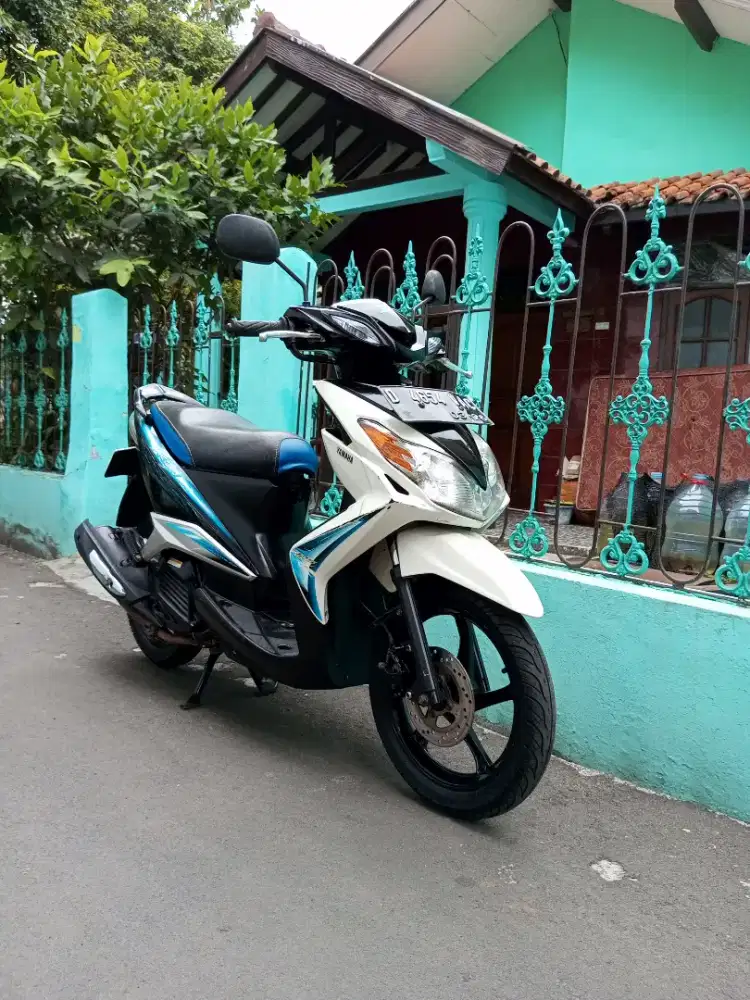 Yamaha Xeon tahun 2011 mulus orsinil siap pakai