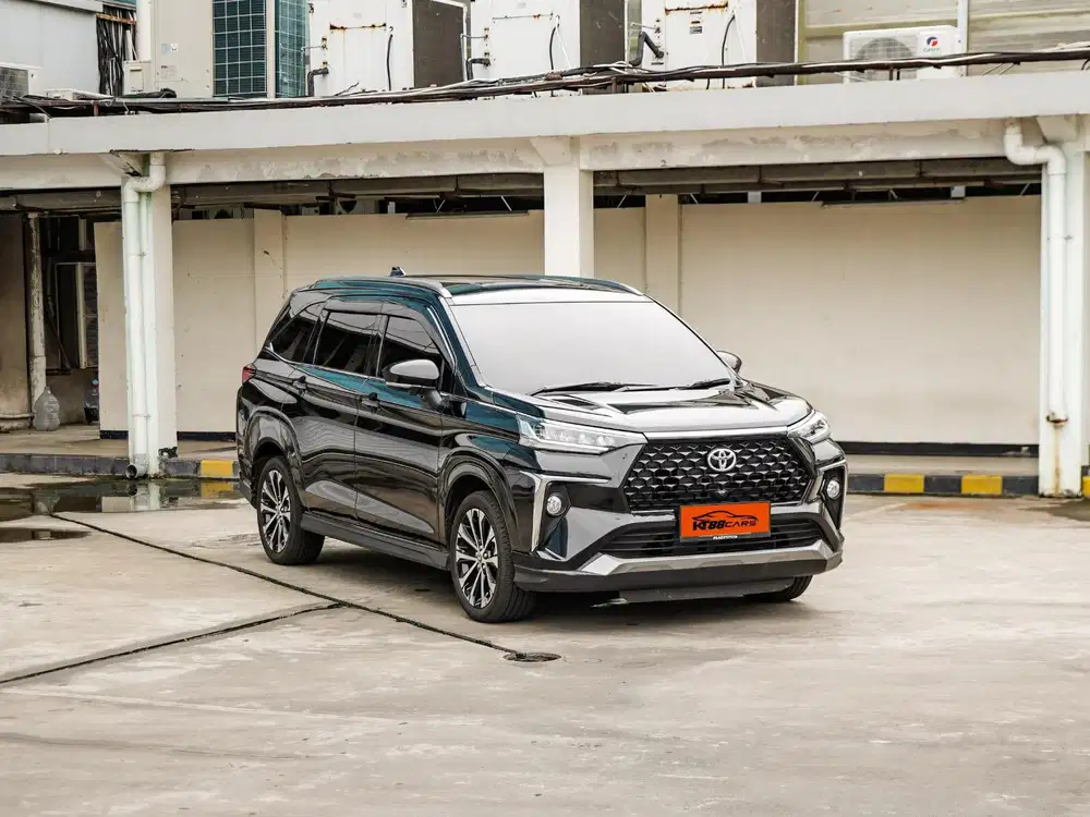 Toyota Veloz 1.5 Q Cvt Matic Non Tss 2023 Hitam