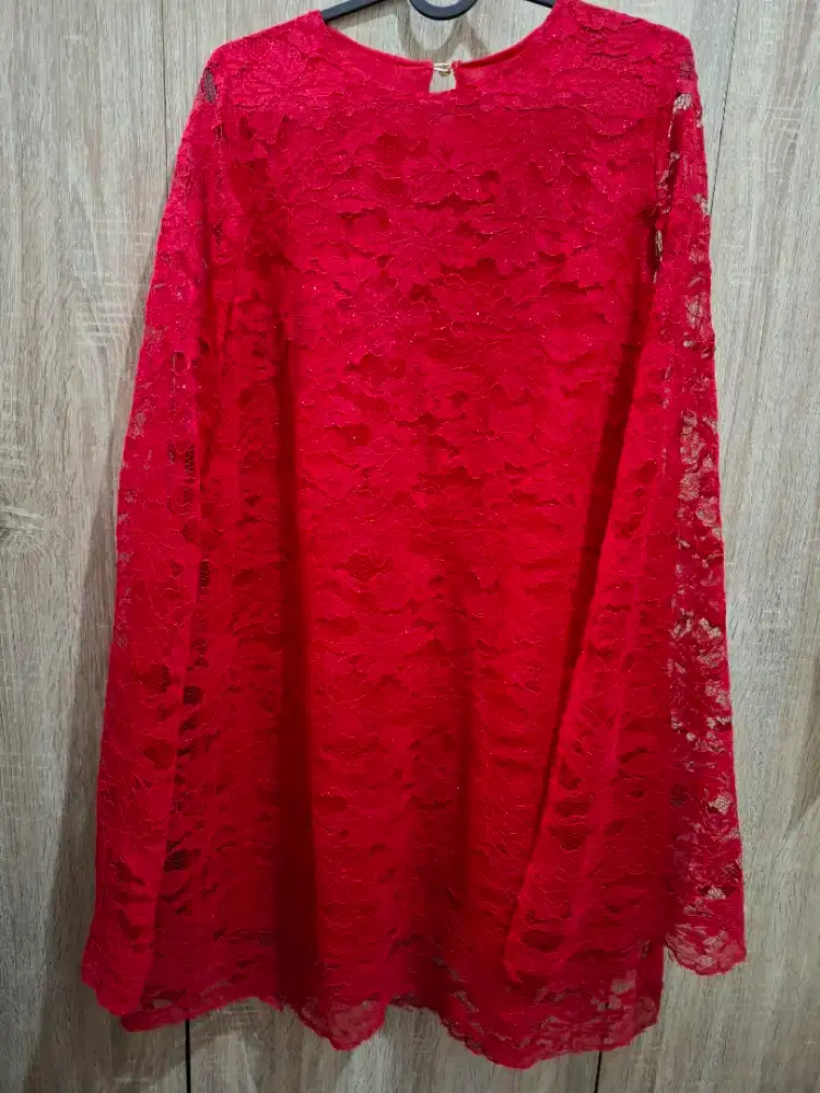 Preloved Dress Pesta