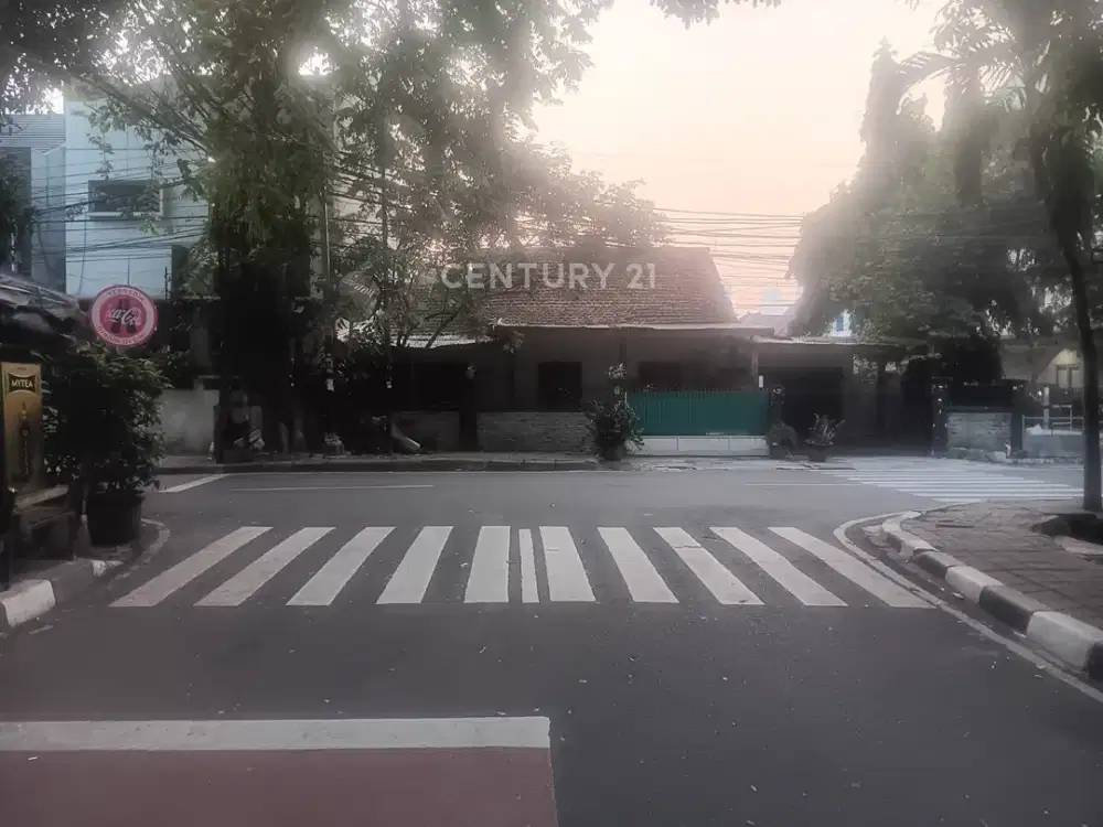 Dijual Rumah Lokasi Strategis Di Pejompongan Jakarta Pusat