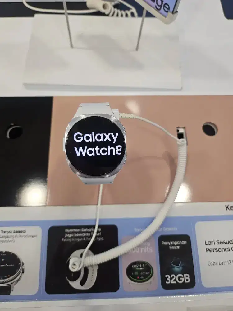 SAMSUNG GALAXY WATCH 8