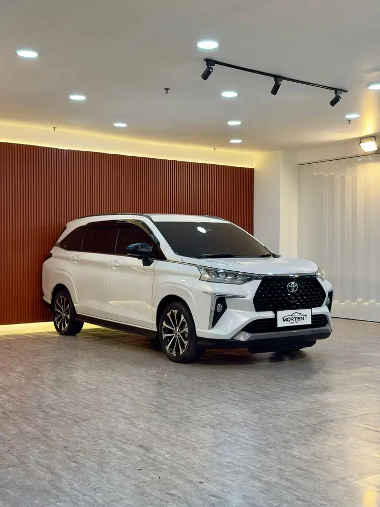 Toyota Veloz Q TSS 2023 Odo 15 Ribu Record Antik Bergaransi 2 Tahun